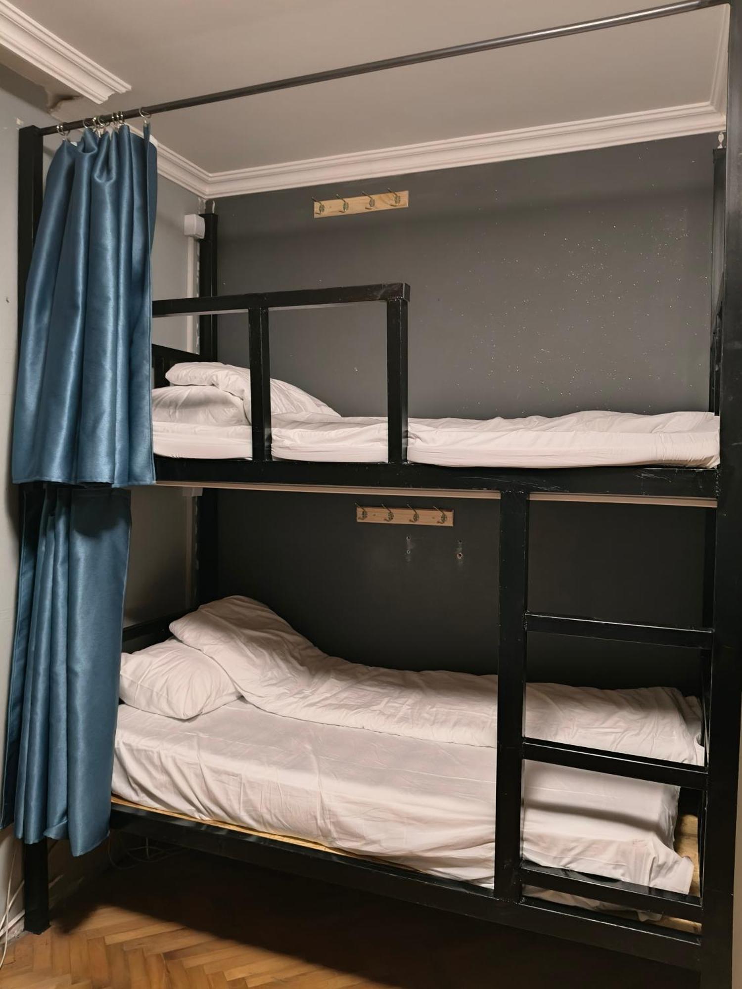 Sunshine Hostel 免费洗衣机 高速上网 เบลเกรด ภายนอก รูปภาพ